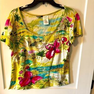FORBIDDEN BRAND WOMENS SHORT SHIRT TOP